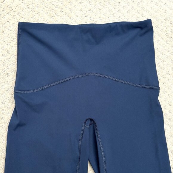 Spanx Booty Boost Flare Pants in Navy Blue Women’s Size Medium Petite - Picture 2 of 7